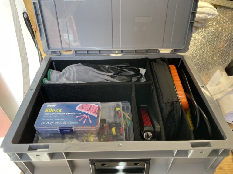 Werkzeigkoffer selber ausbauen